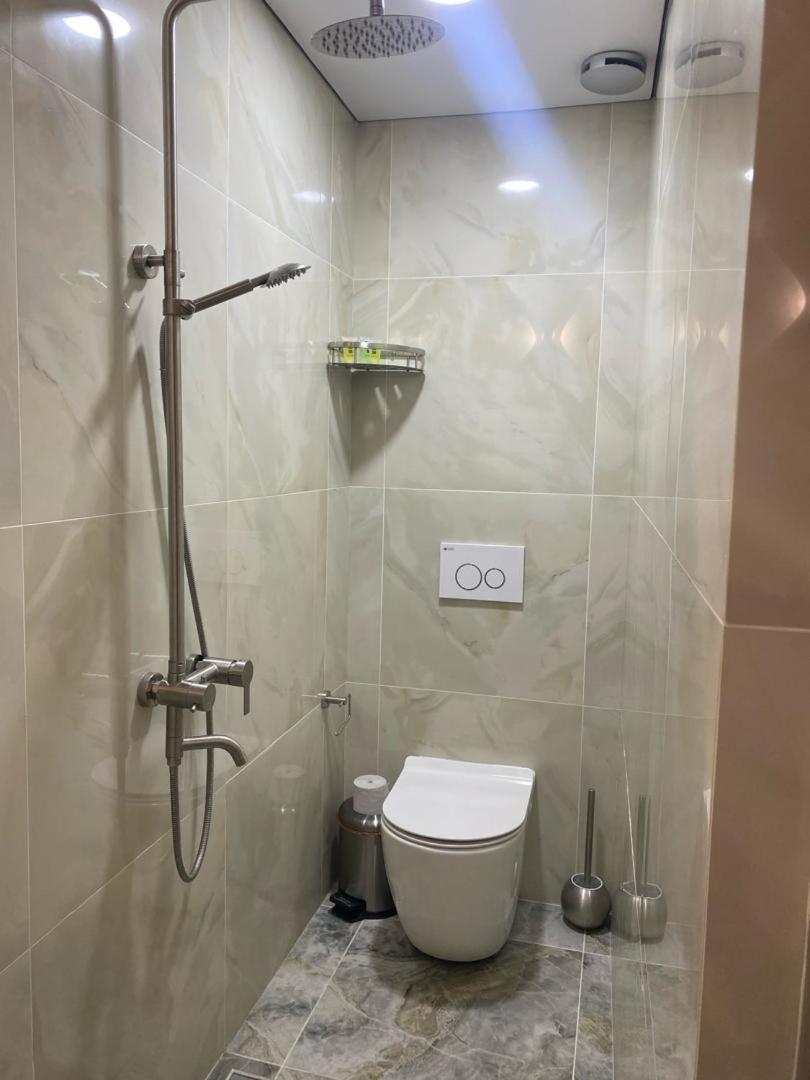 Гостевой Дом Шумкар Азия Guest House Shumkar Asia Bisjkek Buitenkant foto