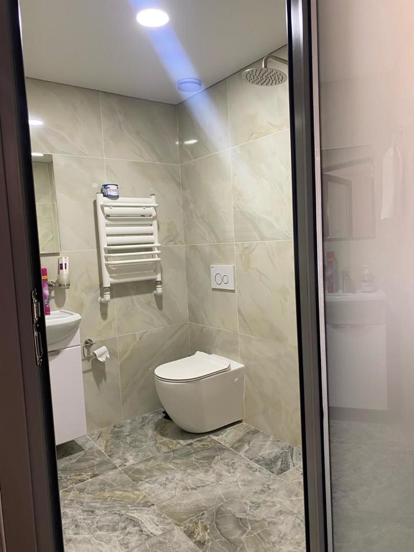 Гостевой Дом Шумкар Азия Guest House Shumkar Asia Bisjkek Buitenkant foto