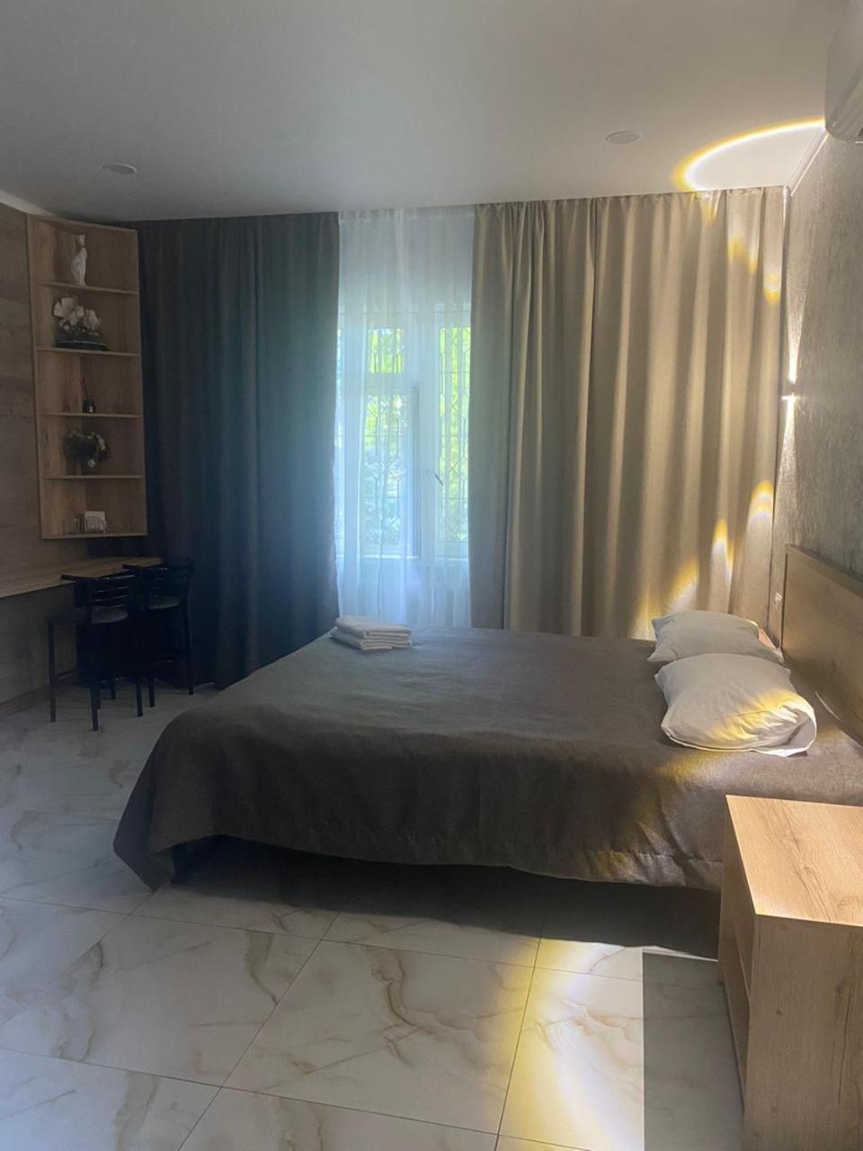 Гостевой Дом Шумкар Азия Guest House Shumkar Asia Bisjkek Buitenkant foto