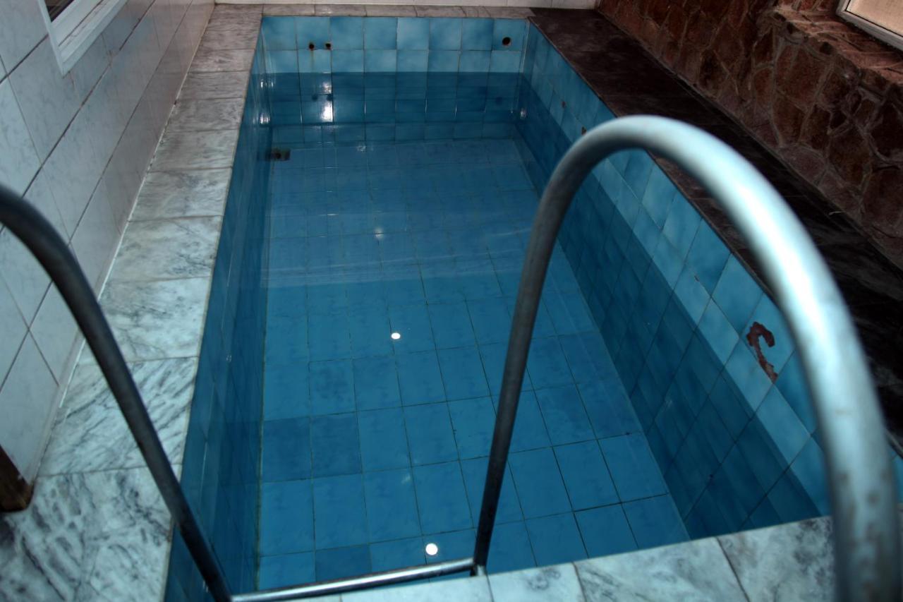 Гостевой Дом Шумкар Азия Guest House Shumkar Asia Bisjkek Buitenkant foto