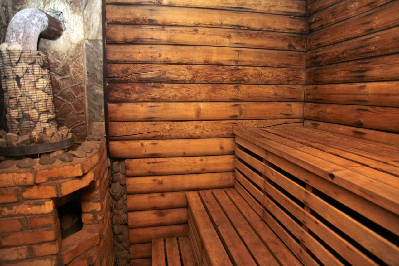 Гостевой Дом Шумкар Азия Guest House Shumkar Asia Bisjkek Buitenkant foto